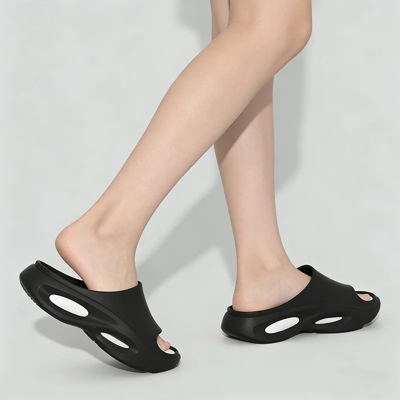 

Fattened and Enlarged Men's Summer Wear-resistant Cool Slippers New Non-slip Design Comfortable Size 40-51