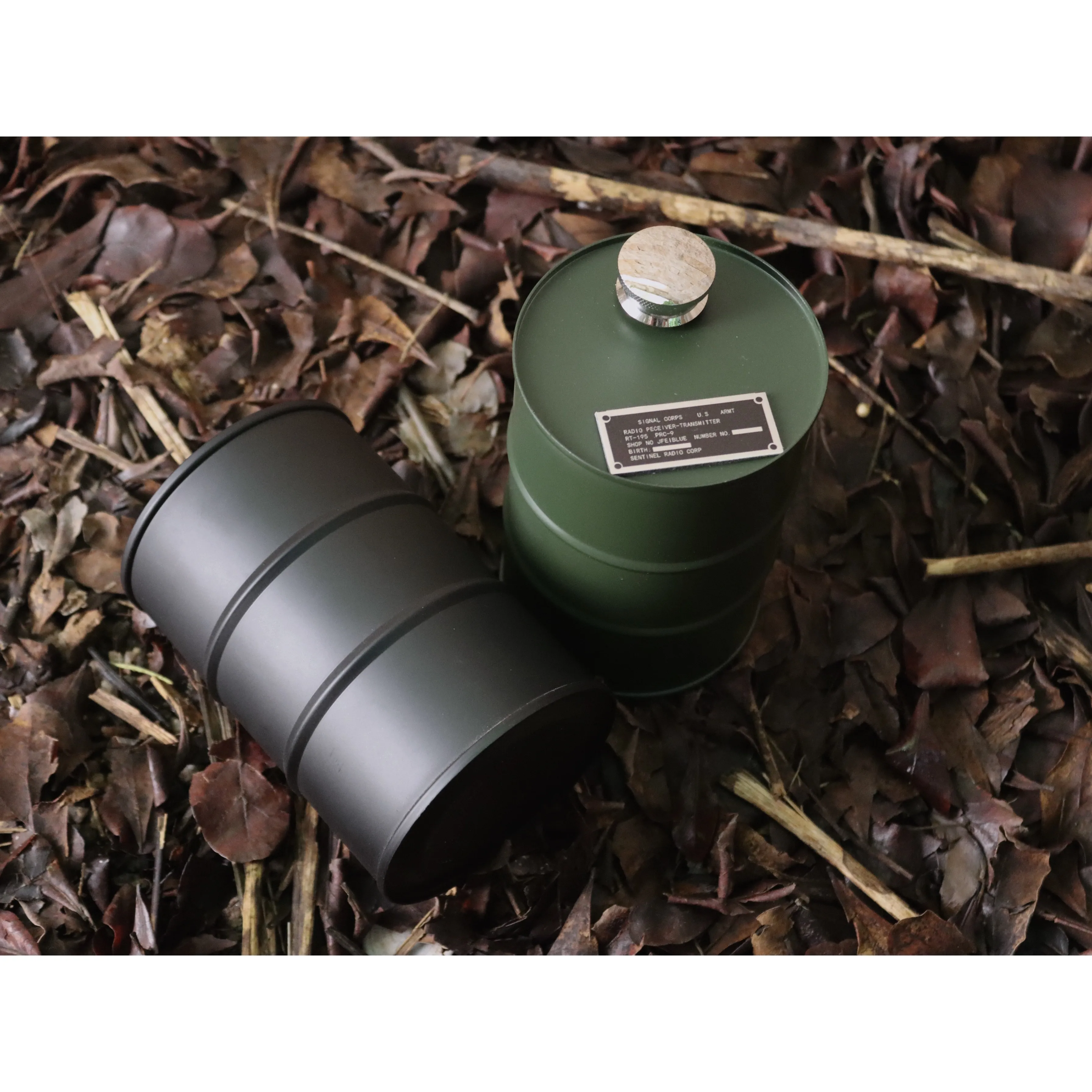 البريطانية JFEIBLUE التخييم في الهواء الطلق العسكرية نمط وعاء الزيت مصباح زيت الفحم وعاء الزيت الحصان مصباح وعاء الزيت زجاجة الزيت 750 مللي ، العسكرية Gree