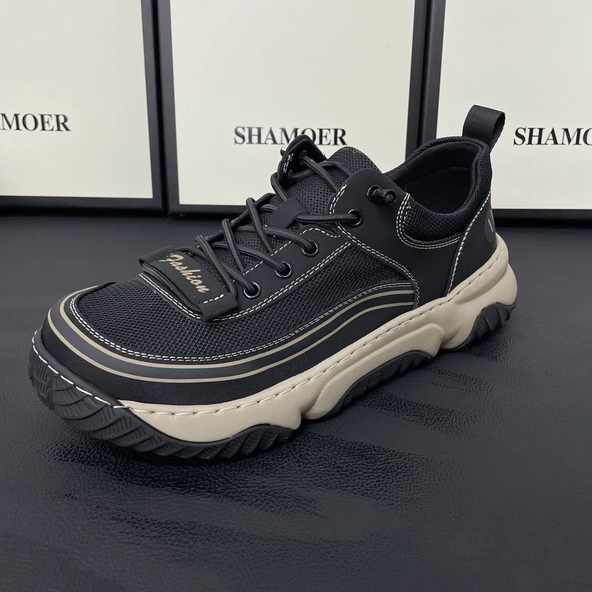 Men's shoes 2025 autumn mesh breathable one foot fashion casual shoes soft sole lightweight lazy loafers