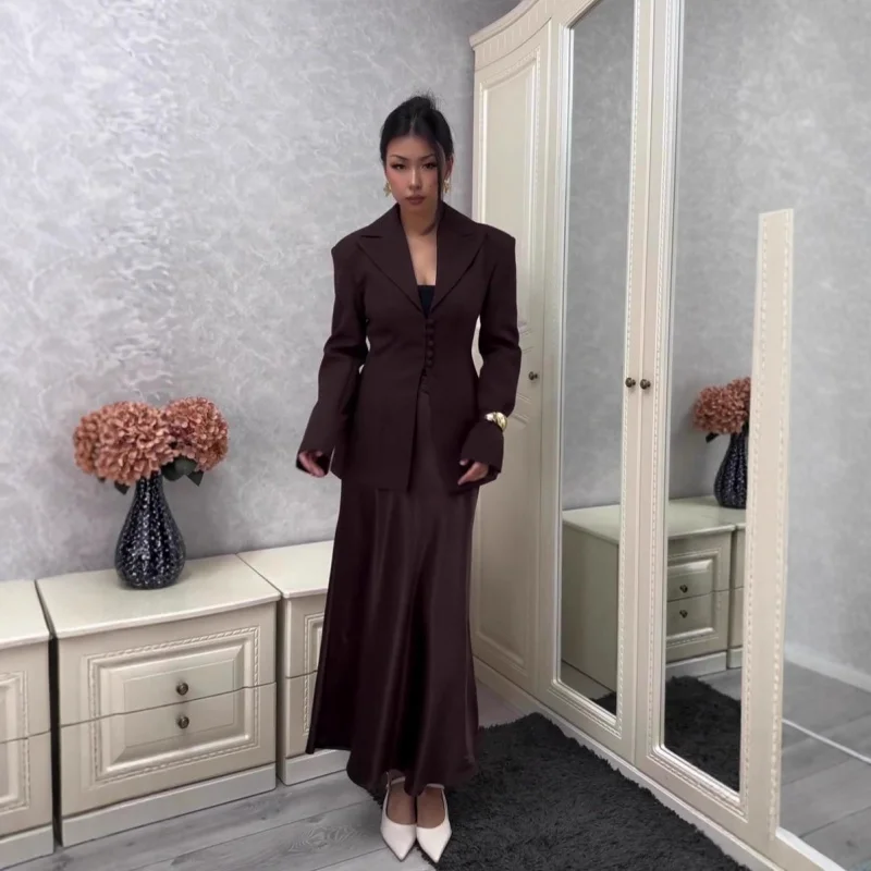 

2025New Winter Commuter Style Retro Elegant Long Sleeve Long Dress Set