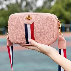 2023 yeni stil kadın çantası nedensel küçük ünlü tasarım yönlü nedensel moda Crossbody çanta bayanlar kare Messenger omuzdan askili çanta