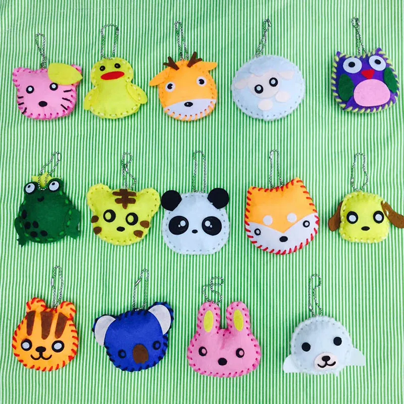 10Pcs DIY Handmade Pink Bag Keychain Ornaments Handcraft Toys For Children Non-woven Fabric Arts Crafts Kits Creativity Toy