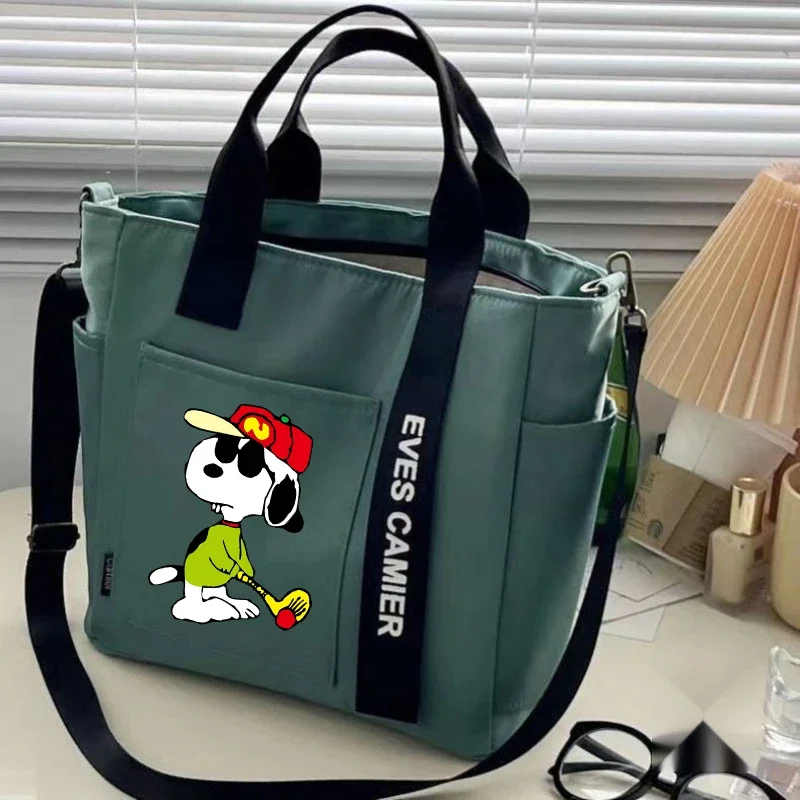 Bolso de hombro Snoopy, bolsos impermeables a la moda, correas ajustables, bolso de mano con estampado de Anime bonito de alta capacidad para mujer, bolso de dibujos animados de alta calidad