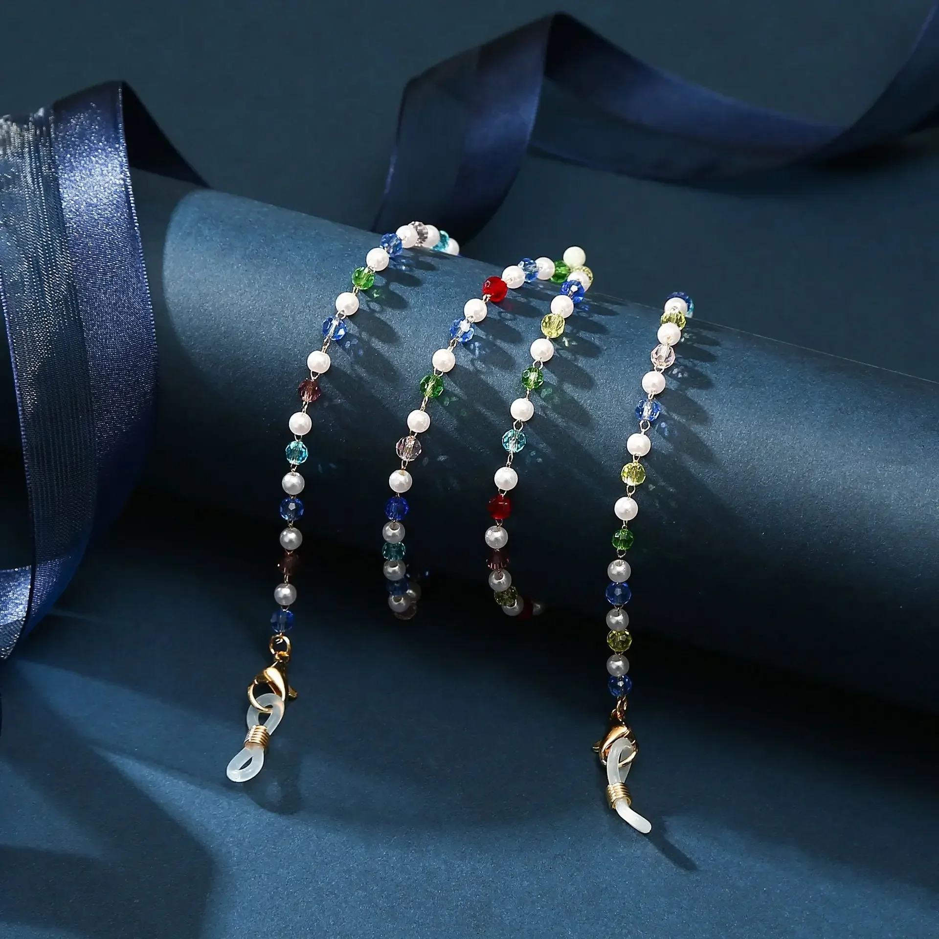 Variant: Glasses Chain 12