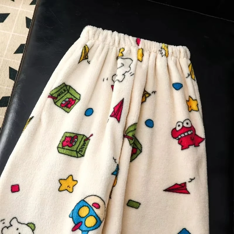 Crayon Shin-Chan Women's Pajamas New Comfortable Flannel Pajamas Autumn Winter Thickened Warm Cartoon Cute Dormitory Home Suit