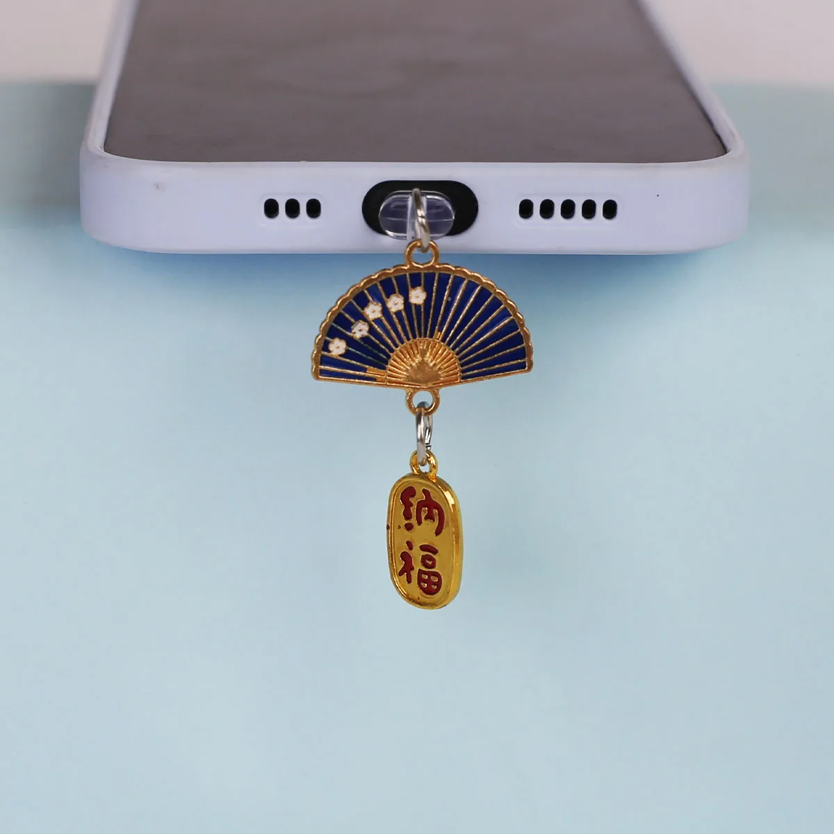 Handy-Staubschutz-Anhänger im chinesischen Stil: Ventilatoren, die Reichtum und Glück anziehen – Zubehör für iPhone und Type-C Anschlüsse, Deko-Lanyard – Detail 12