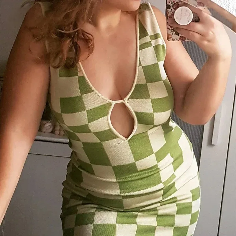 Vintage Y2K Plaid Dress 2024 Summer Bodycon Women Midi Knit Sleeveless Hollow Out V Neck Sexy Club Beach Dresses Green E Girl