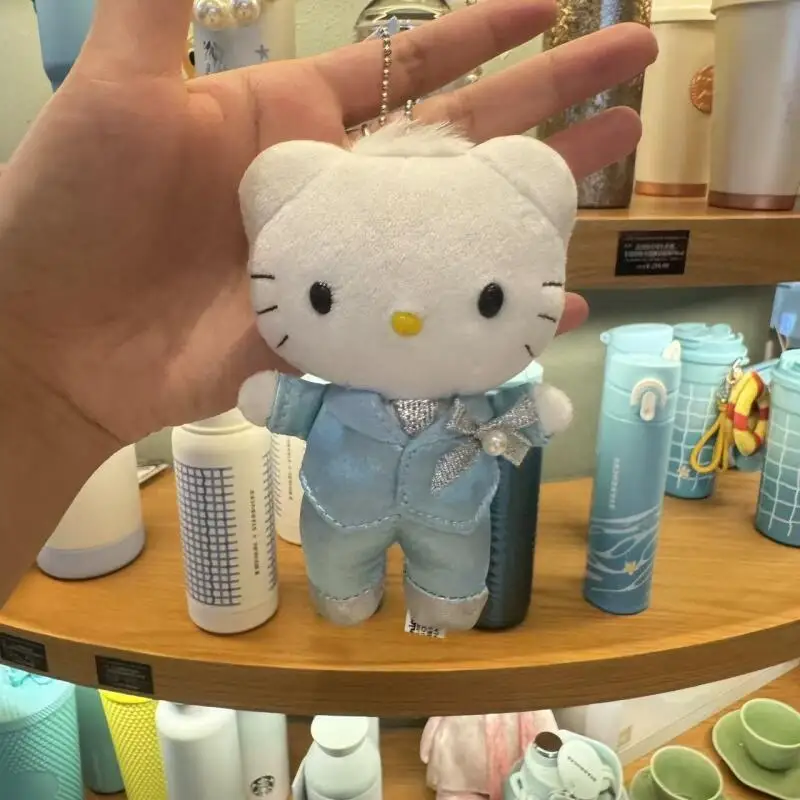 พวงกุญแจตุ๊กตาคู่รักการ์ตูนซานริโอ้ เฮลโล คิตตี้ ชุดแต่งงาน ซีรีส์แดเนียล ของตกแต่งกระเป๋าเป้สะพายหลังสำหรับเด็กผู้หญิง ของเล่นตกแต่งซิป