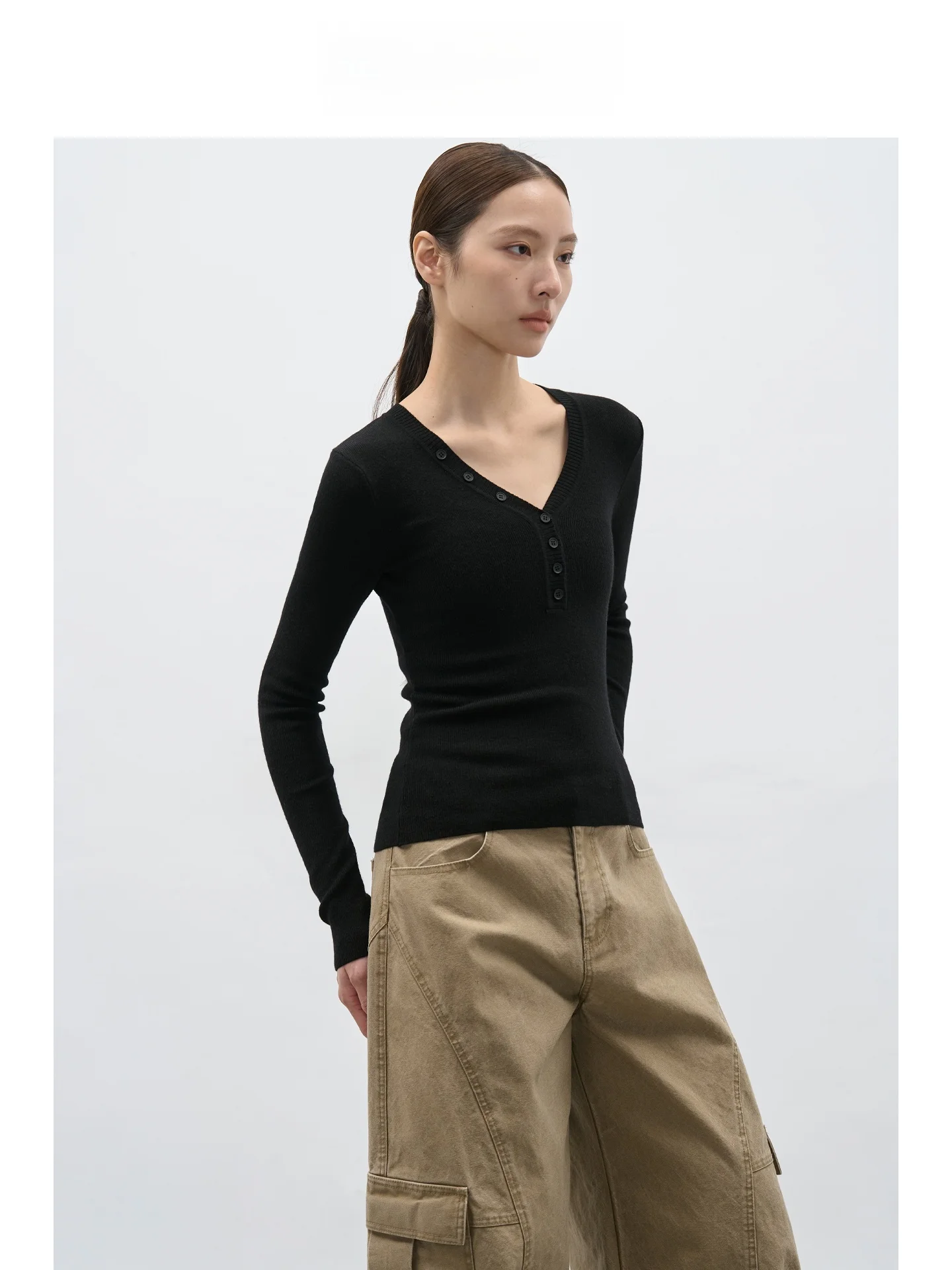 

Женская облегающая трикотажная кофта EIGHTHMONTH с V-образным вырезом на пуговицах, повседневная, с длинным рукавом, базовая, стандартной длины