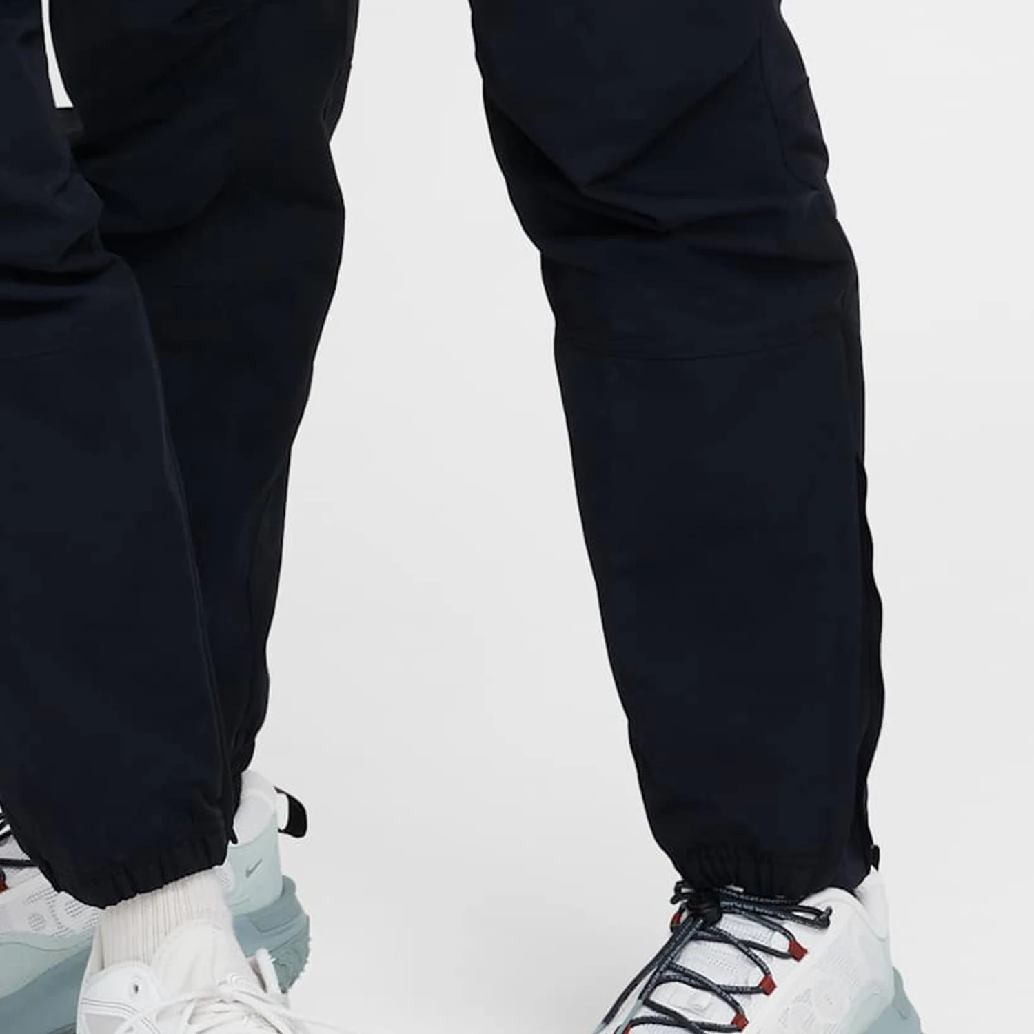 Oficjalne, autentyczne, nowe, proste, sportowe, lekkie spodnie dziecięce Nike FZ5423-010