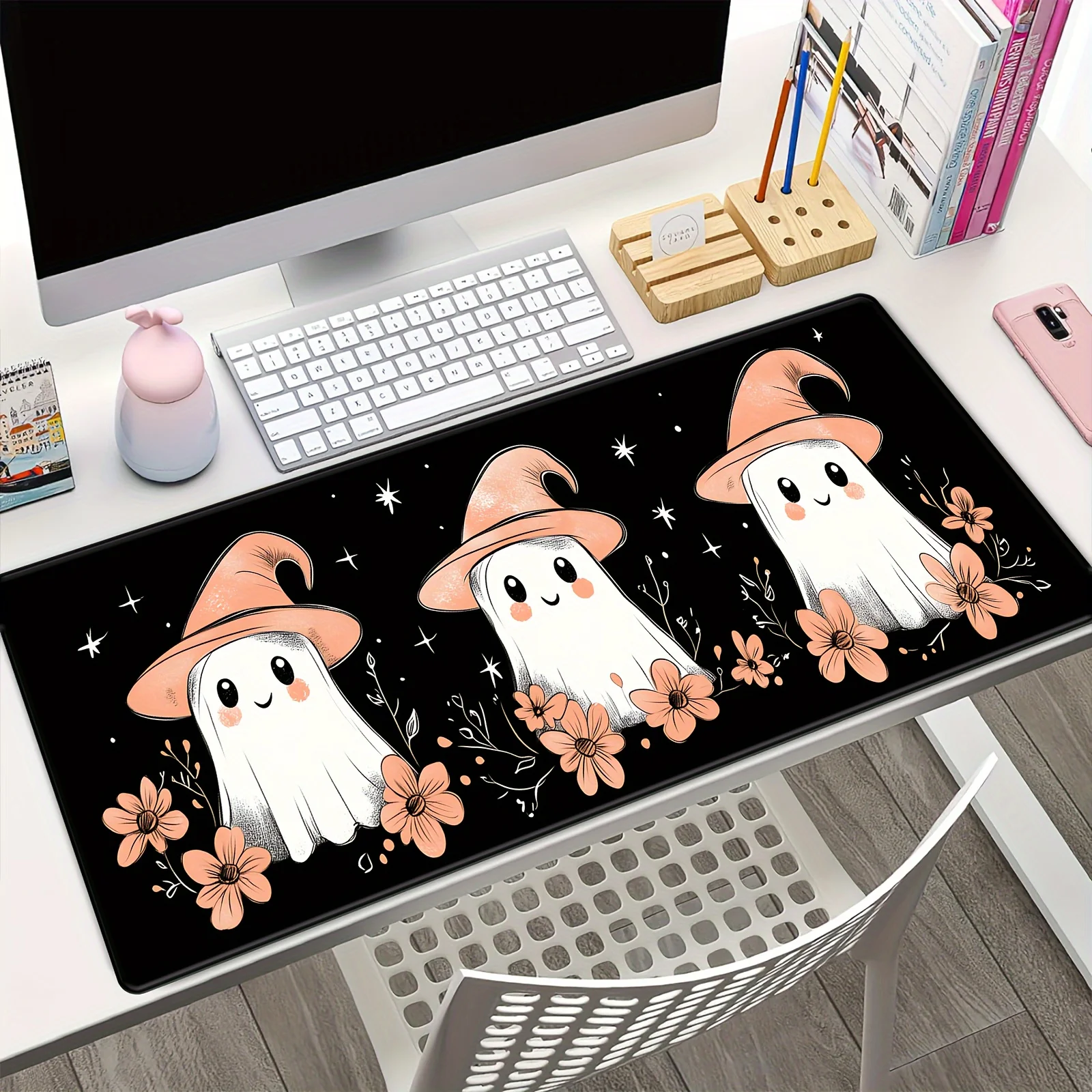 Tappetino per mouse grande a tema Halloween con base in gomma antiscivolo - Copertina per tastiera da ufficio gotica con fantasmi carini e Desi floreali