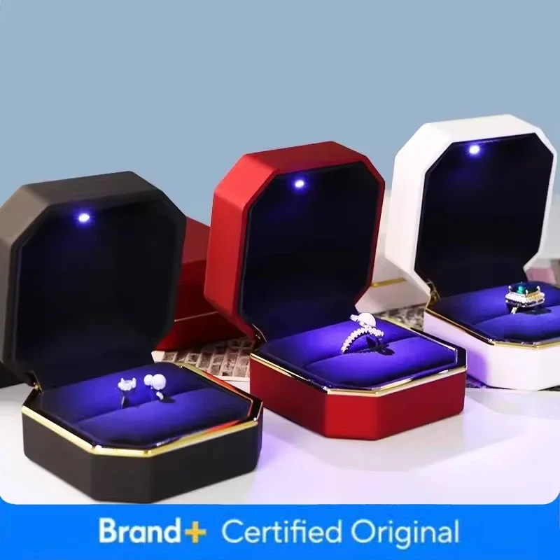 

LED Lighted Jewelry Box Ring Necklace Bracelet Octagonal Baking Paint Packaging Box with Light Up Capabilities And Design Amagi
