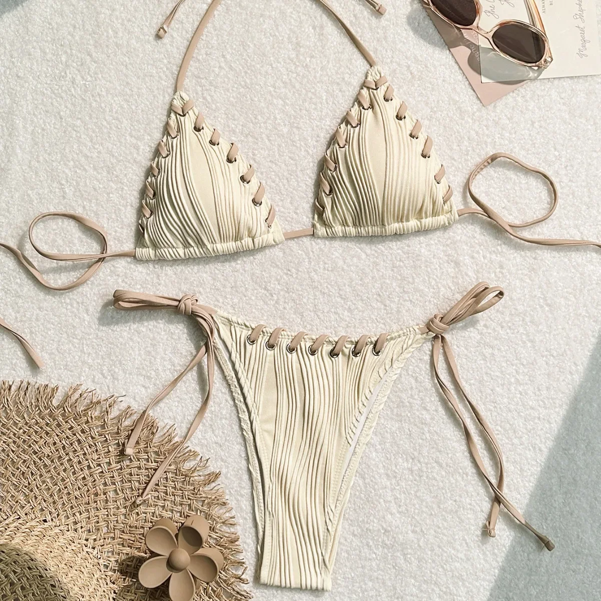 2026 European and American summer new sexy solid color bikini women's beach vacation ins swimsuit