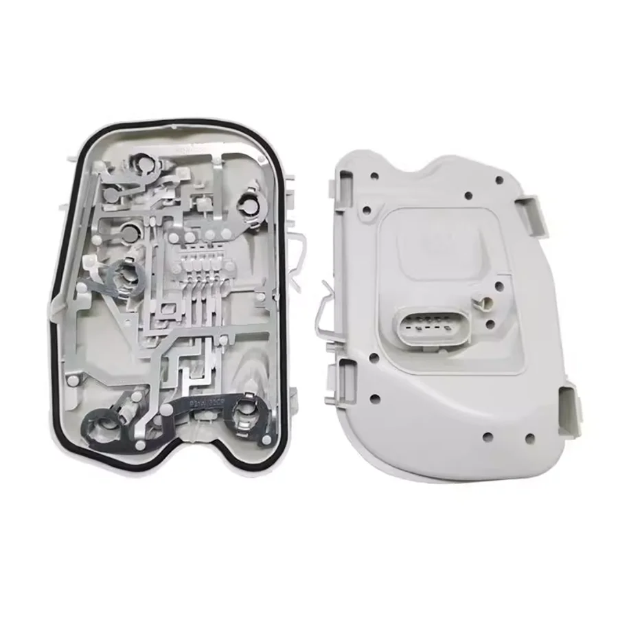 

Rear Left/Right Tail Light Bulb Lamp Holder For AUDI A6 C6 SALOON 2004 - 2008 Car Accessories 4F5945221C 4F5945222C