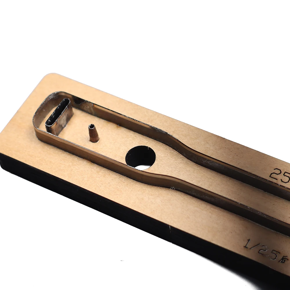 DIY leather craft adjustable length bracelet die cutting knife mold metal hollowed punch tool 24.9x2.3cm