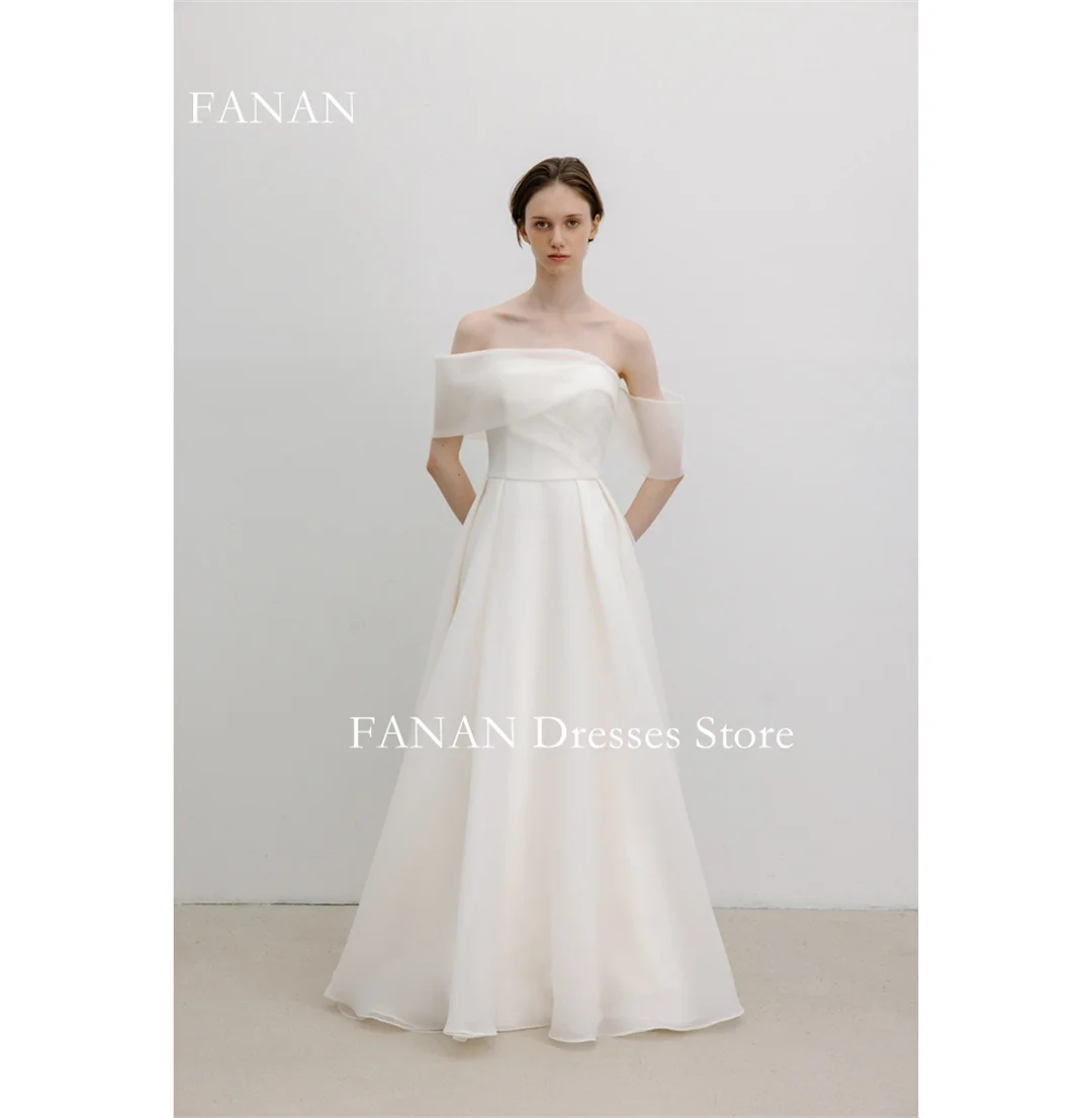 

Fanan Korea Off Shoulder Wedding Dresses 웨딩드레스 Organza A-Line Simple Custom Made Ruched Photoshoot Bride Gowns Plus Size