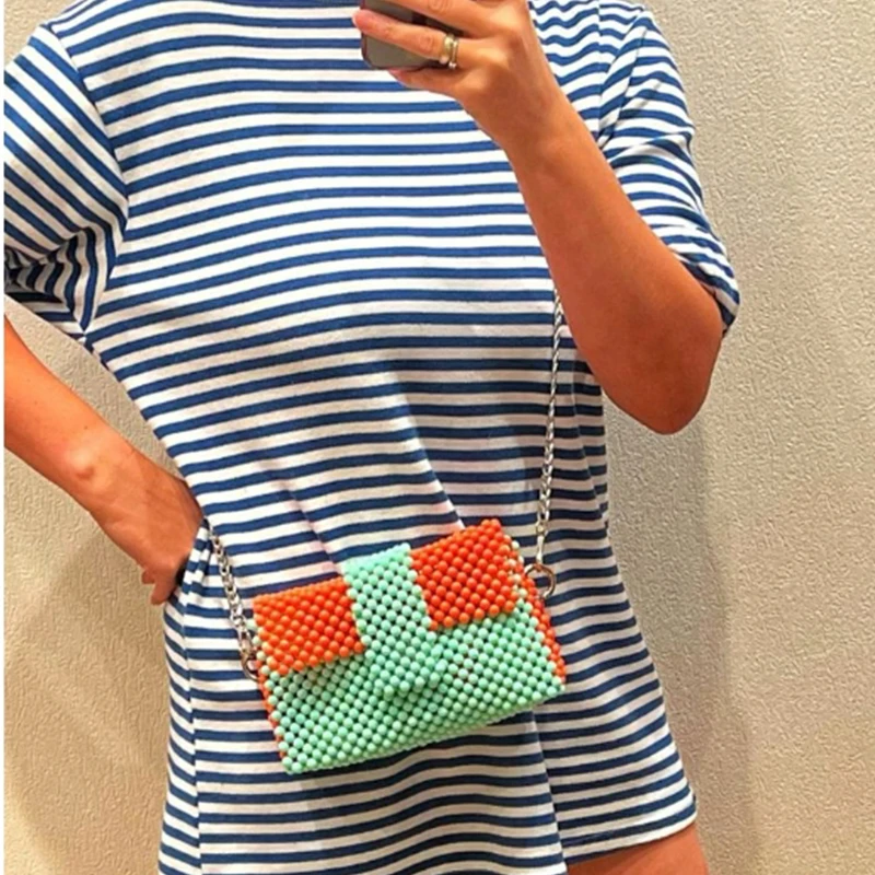 

Весенне-летние новые женские маленькие квадратные сумки Dopamine Ins Design, сумки через плечо с цепочкой для женщин, маленькая сумка-тоут для новичков Цин