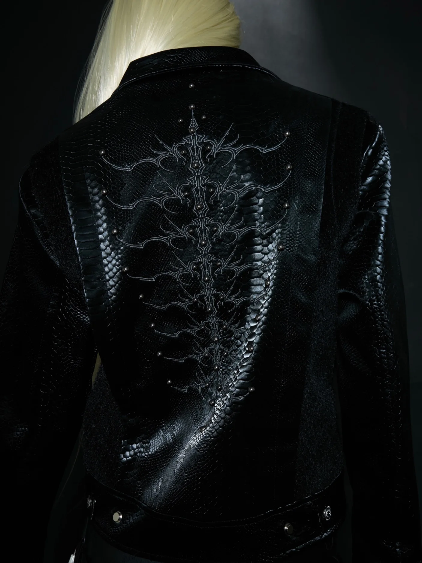 

k Sle Snake Spine Nail Embroidery PU Leather Jaet Men's Women's Spring Autumn Cool Bla Jaet Top Stand Fit Long ...