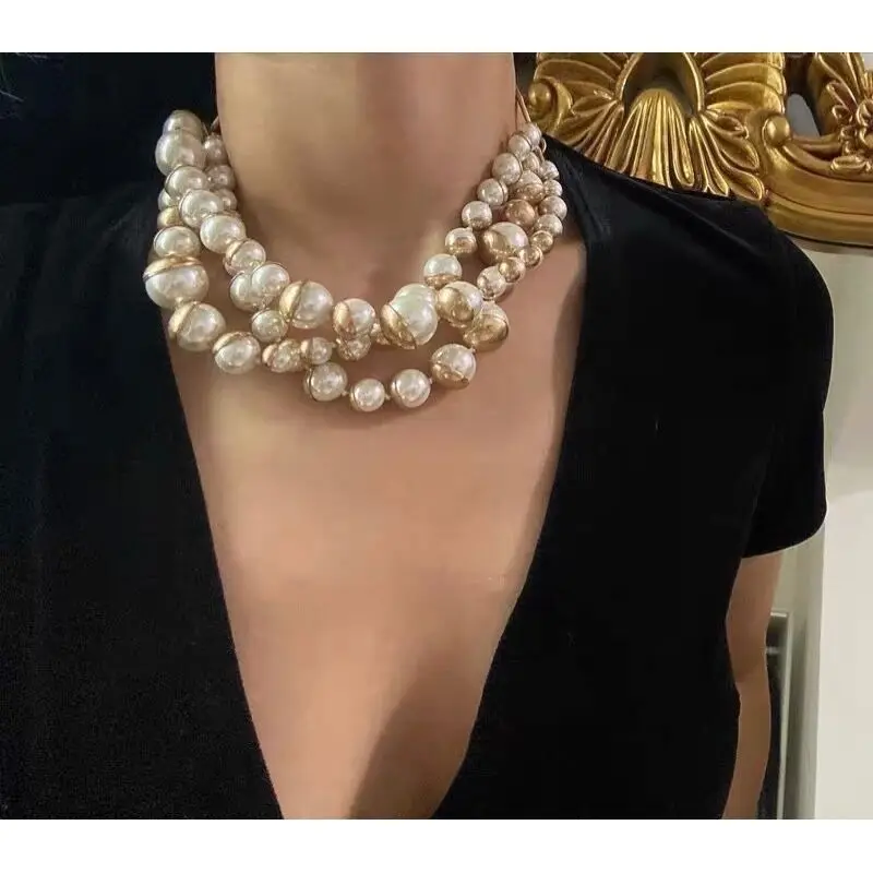 Retro French Manor Yimeng Multi-layer Palace Grape Pearl Necklace Clavicle Chain Sweater Chain