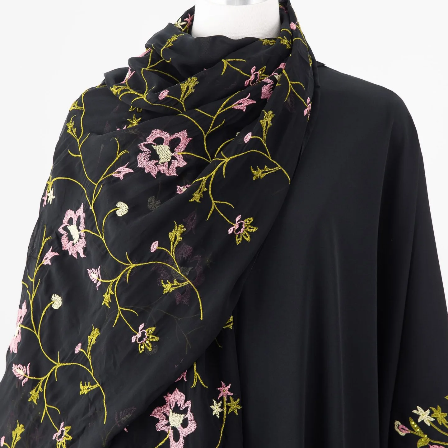 

Комплект для женщин: праздничное мусульманское платье-абайя, 2 предмета, с головным платком, длинное платье, вышивка, джалабия, кафтан, марокканский стиль