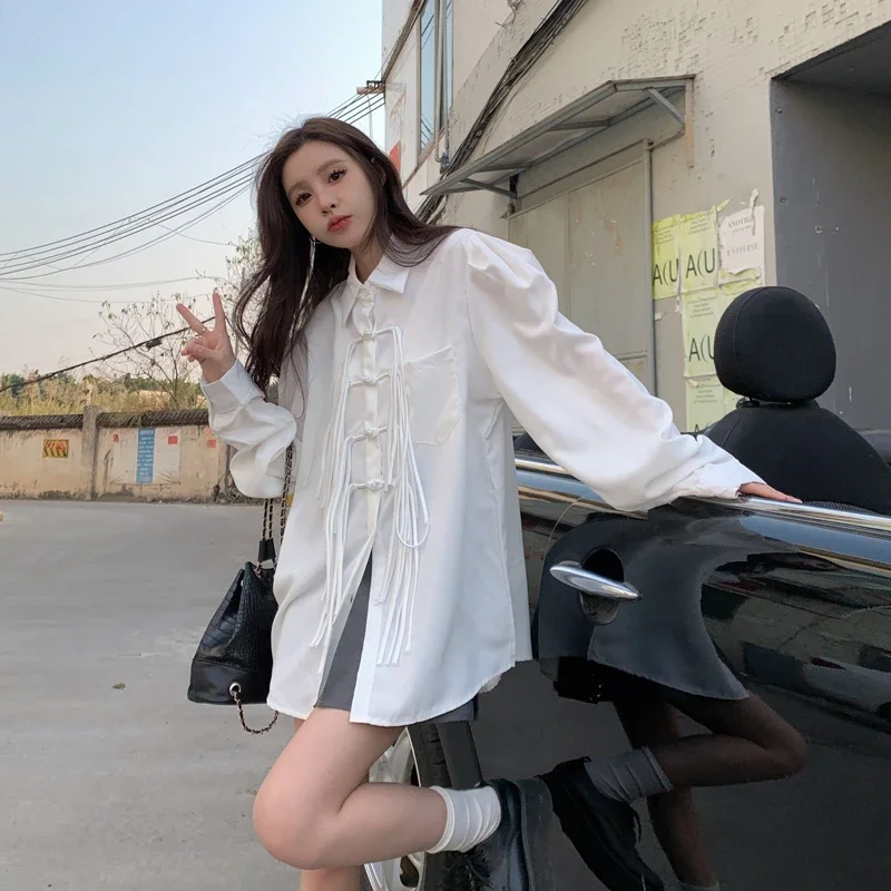 Chinese Style Retro Button Tassel White Shirts Women Fashion Chic Loose Long Sleeve Blouses Spring and Summer New