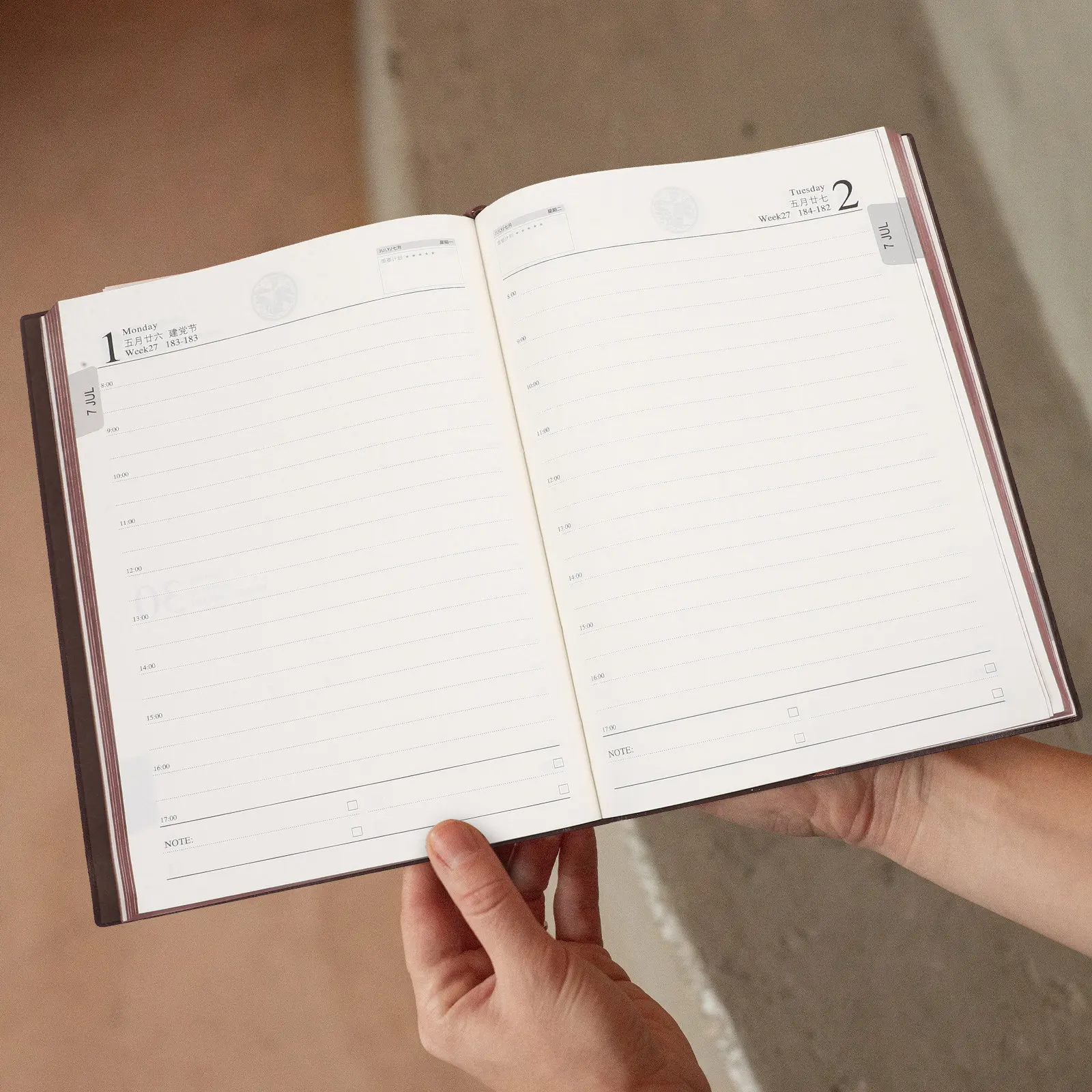 

Нежный ежедневник-планировщик, портативный органайзер для ежедневного планирования, износостойкий, из искусственного материала.