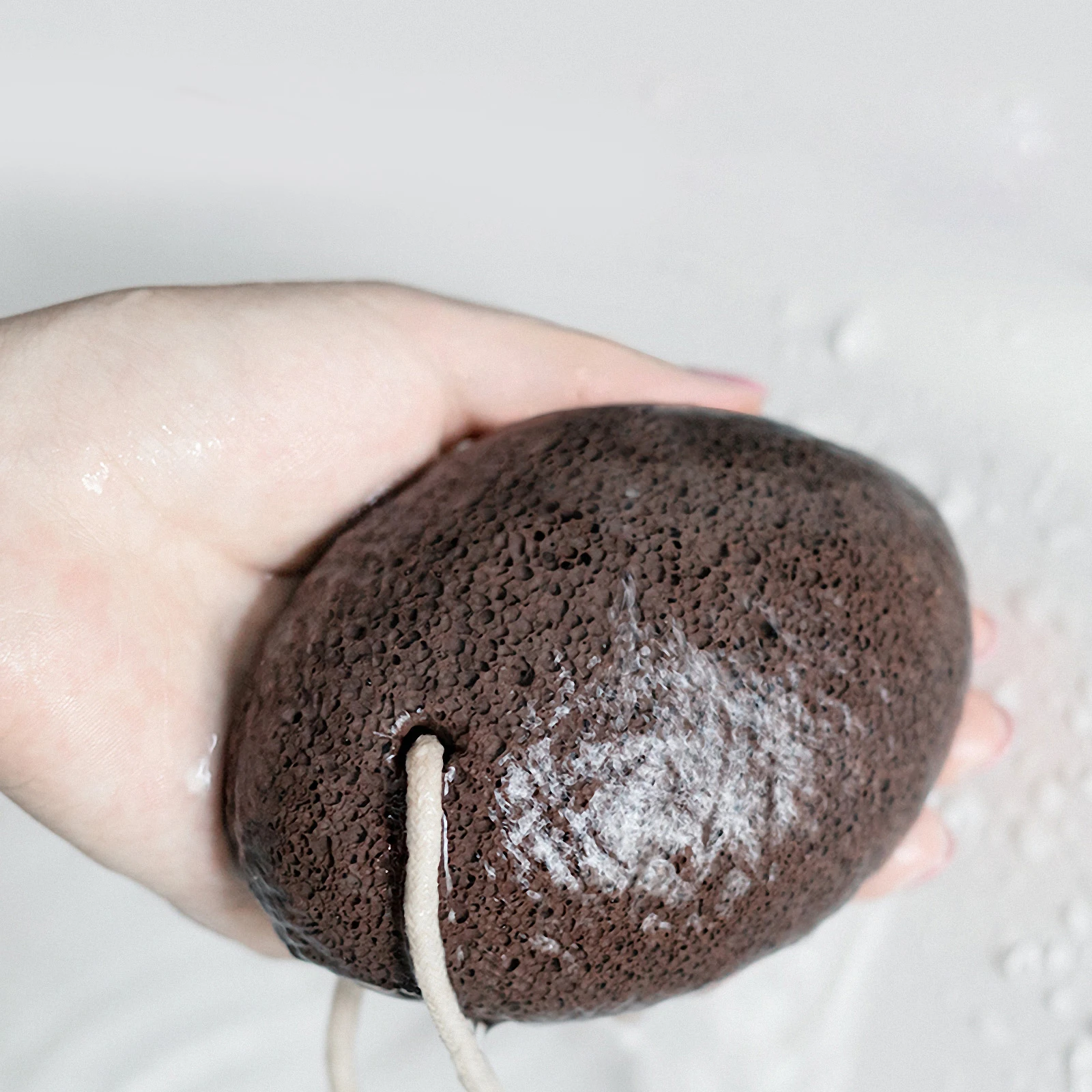 

2Pcs Ergonomic Foot Pumice Stone Natural Callus Remover Foot Scraper Dead Skin Remover Enhance Circulation Relieve Fatigue