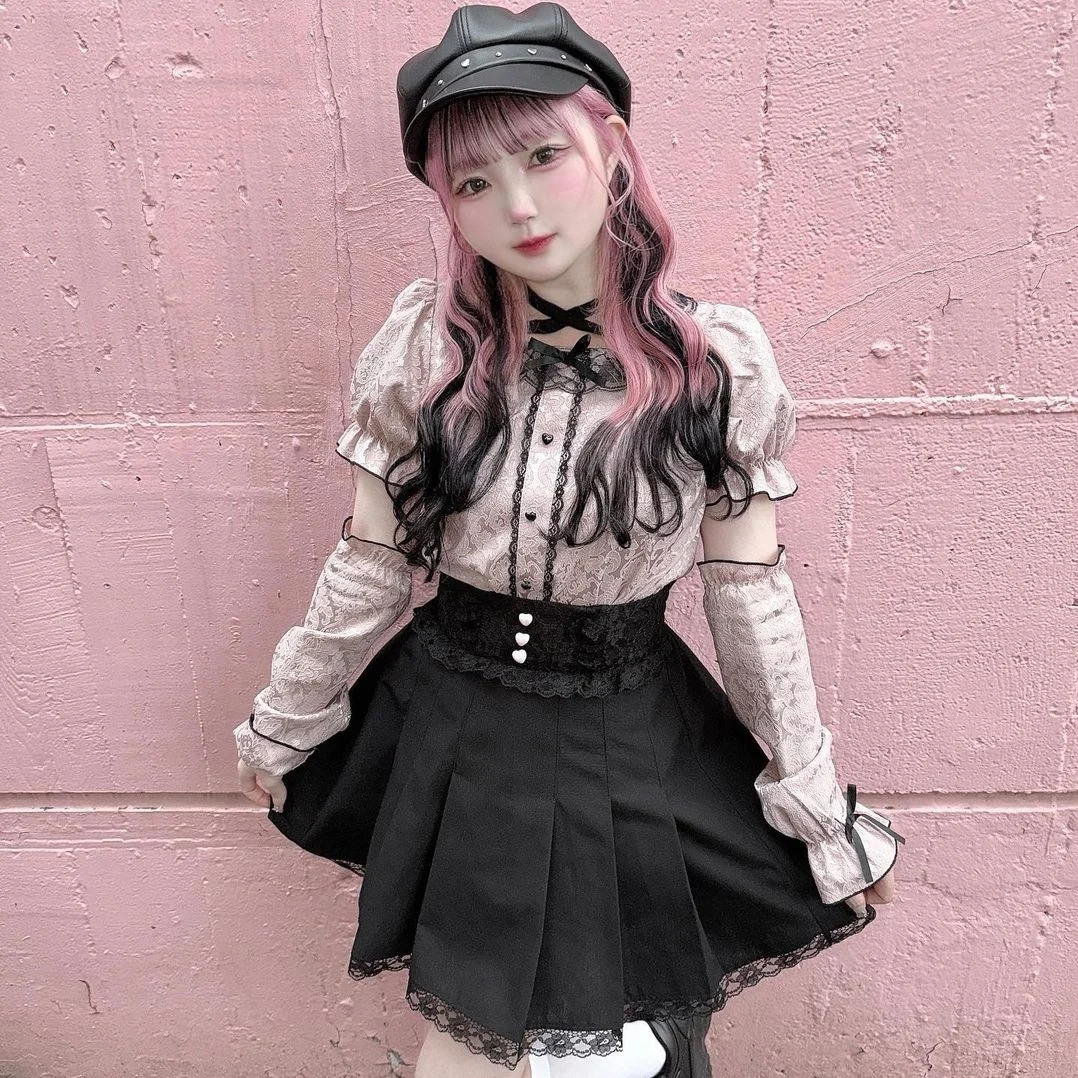 Spring New Japanese Mine Short-Sleeved Lace Jacquard Lolita Shirt Slim Blouses with Oversleeve Two-Piece Set Women\'s Tops