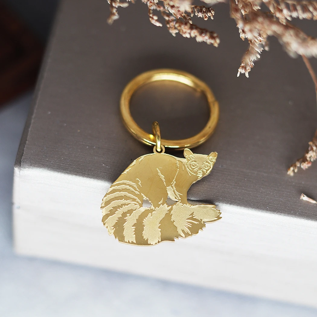 

Североамериканский енот, брелок с индивидуальным именем, бирка из нержавеющей стали, модные украшения для женщин и мужчин, брелок с гравировкой, милые подарки