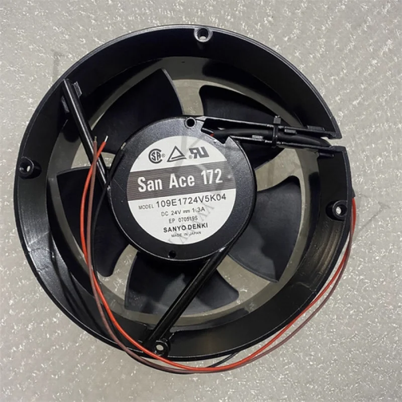

Y+SAN ACE172 109E1724V5K04 DC24V 1.3A 3-Wire 17CM Cooling Fan
