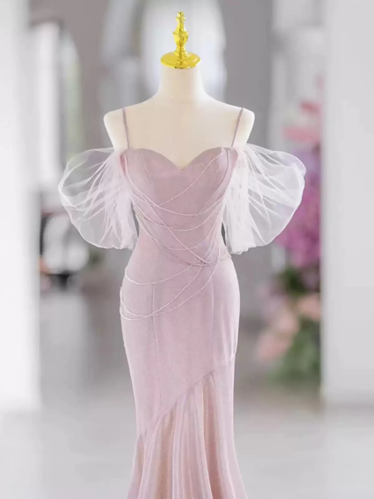 فستان سهرة حورية البحر مثير وردي للحفلات الراقصة فستان سباغيتي سويب تراين للحفلات الراقصة