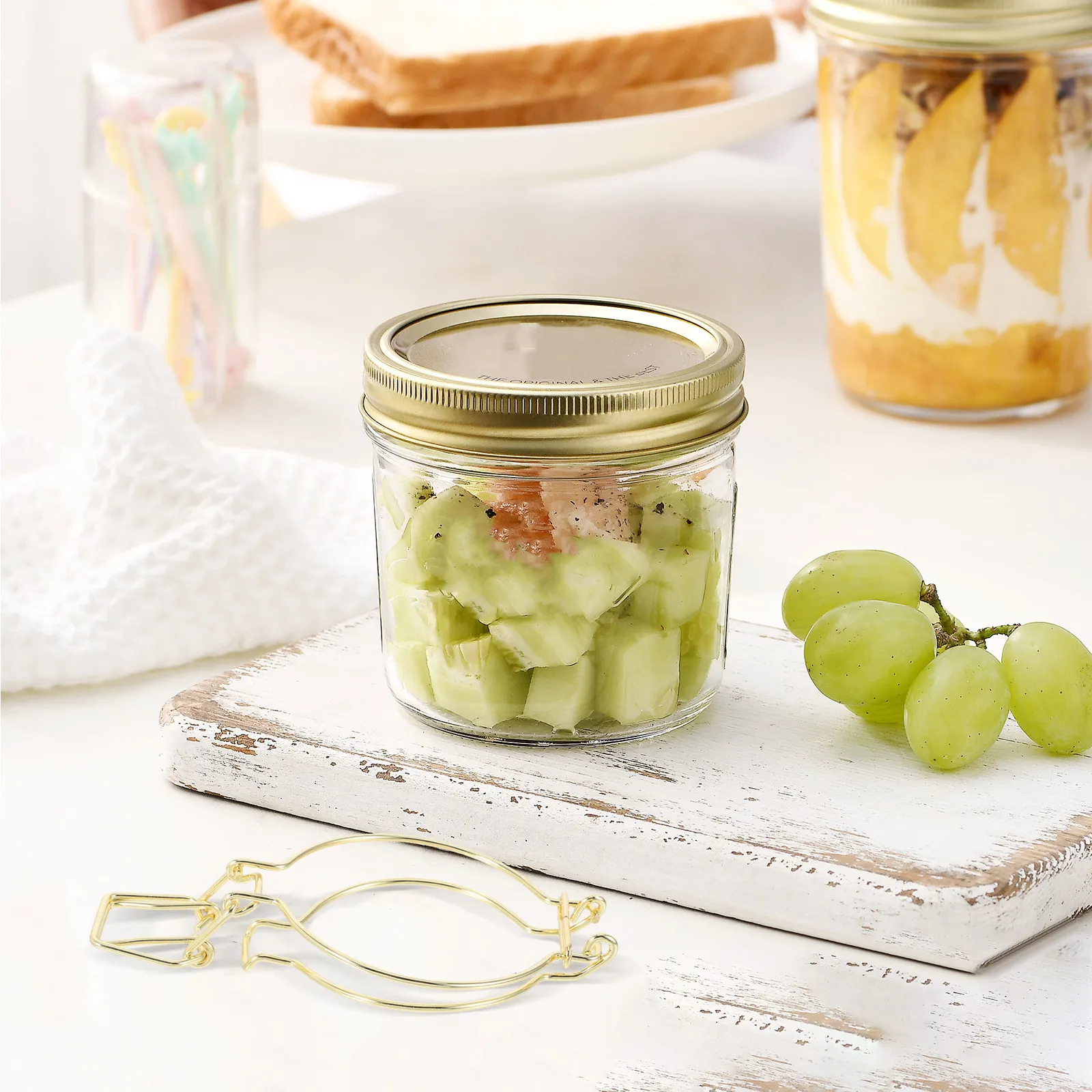 

4Pcs Mason Jar Lid Rings and Clips Stainless Steel Gold 78mm Canning Jar Sealers Kitchen Storage Wire Fasteners Replacement