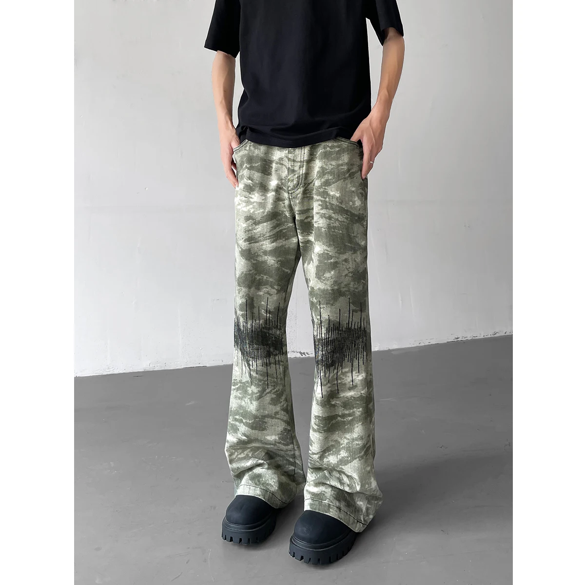 

American Retro Camouflage Jeans Men's Summer High Street Electrocardioam Embroidery Design Cool Straight Leg Jeans