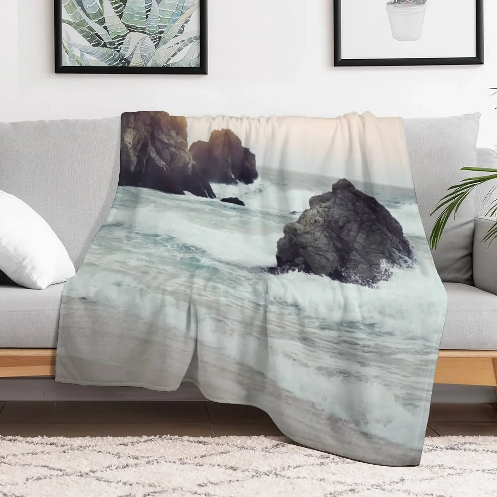 New West Coast Beach Throw Blanket All Season Lightweight Soft Blanket for Bed