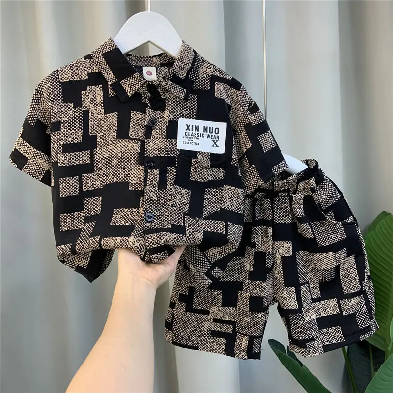 Conjunto de camisa de manga curta infantil, roupas de meninos e meninas, terno de bebê legal e bonito, novo, 2 peças