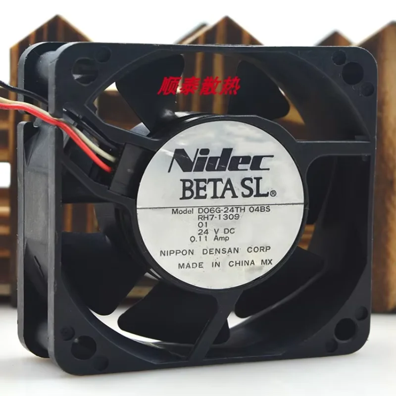 

Nidec D06G-24TH 04BS DC 24V 0.11AMP 60x60x20mm 3-проводной охлаждающий вентилятор для сервера