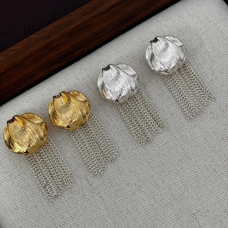 Retro texture bud fringed earrings French metal petal long chain fringed earrings gold and silver two-color earrings