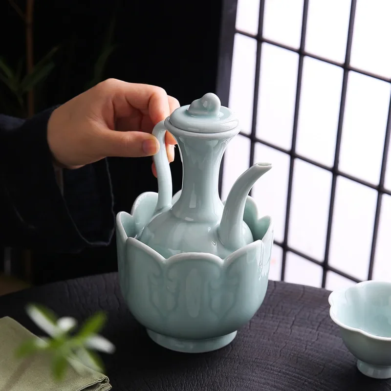 Imitation Song tea small Tianqing hand-held pot soup bottle wine pot Chinese Song Dynasty ceramic imitation Song teapot tea set