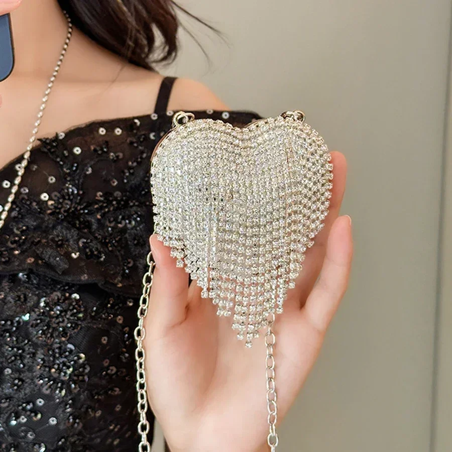 Fashion Full Diamond Tassel Dinner Bags for Women High Quality Heart Shaped Shoulder Bag  Designer Lipstick Bag Accessory Bag