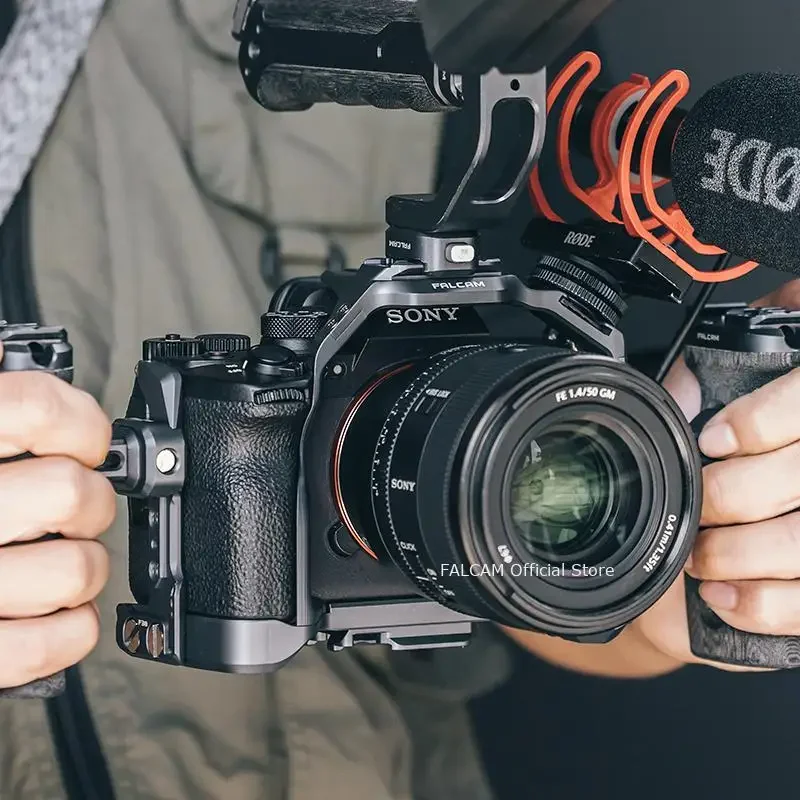 Falcam Official F22&F38&F50 Quick Release Camera Cage FOR SONY A7R5/A7M4/A1/ Comfortable Grip Feel NEW Full Surround Design