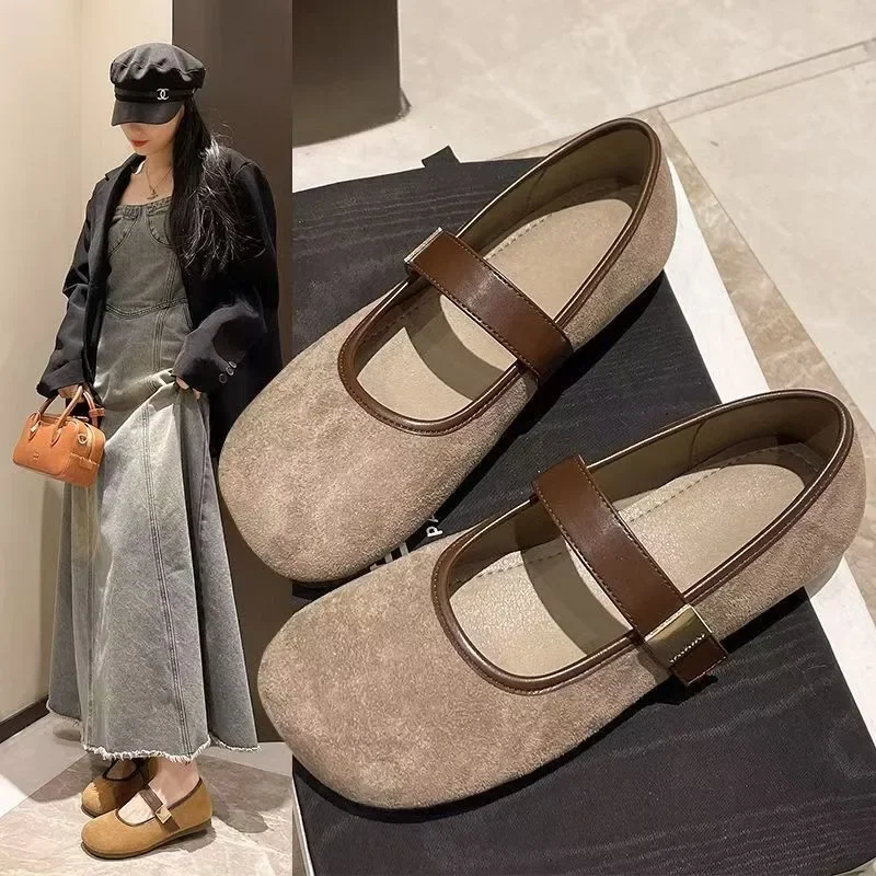 

2025 New Classic Flats for Women Summer Casual Buckle Strap Round Toe Sweet Fashion Shoes for Women Hook Loop Solid Casual Shoes