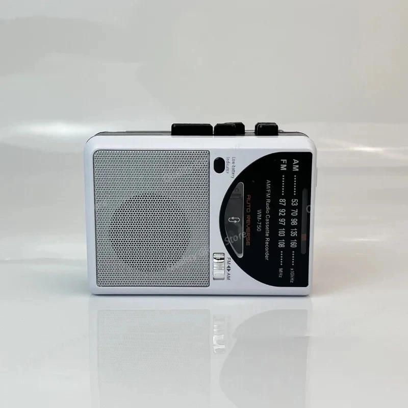 AM/FM Radio, Tape Player, Recorder, Walkman, Automatic Reverse, Nostalgic Player, Old-fashioned Cassette Player