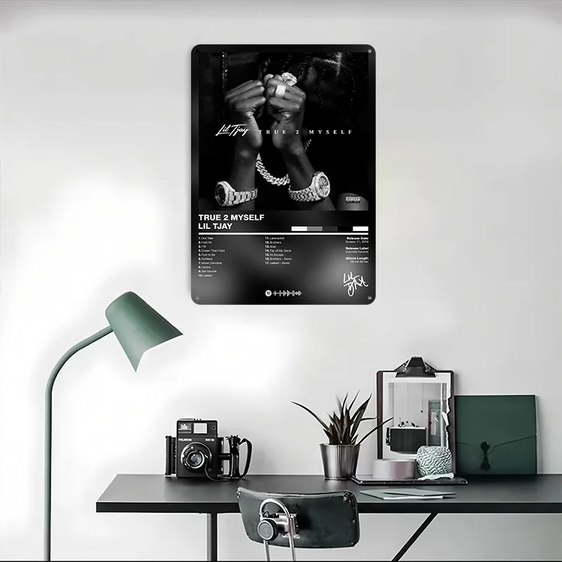 Lil Tjay - True 2 Myself ملصقات صفيح قابلة للتخصيص جدار الفن علامات معدنية عتيقة لتزيين غرفة النوم المنزلية