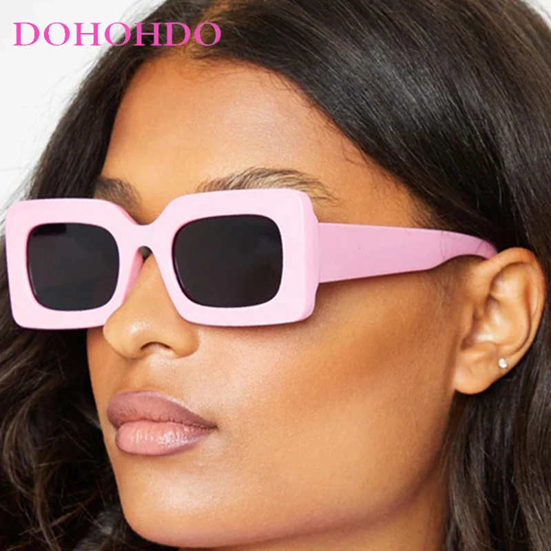 

Trendy Vintage Square Sunglasses Women Cute Rectangle Eyewear INS Retro Narrow Sunglasses Street Photography Shades Women UV400