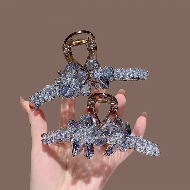 

Новые серо-голубые заколки-крабы для волос с кристаллами в форме цветка, женские, для затылка, милые, изысканные, украшения для волос, аксессуары для прически