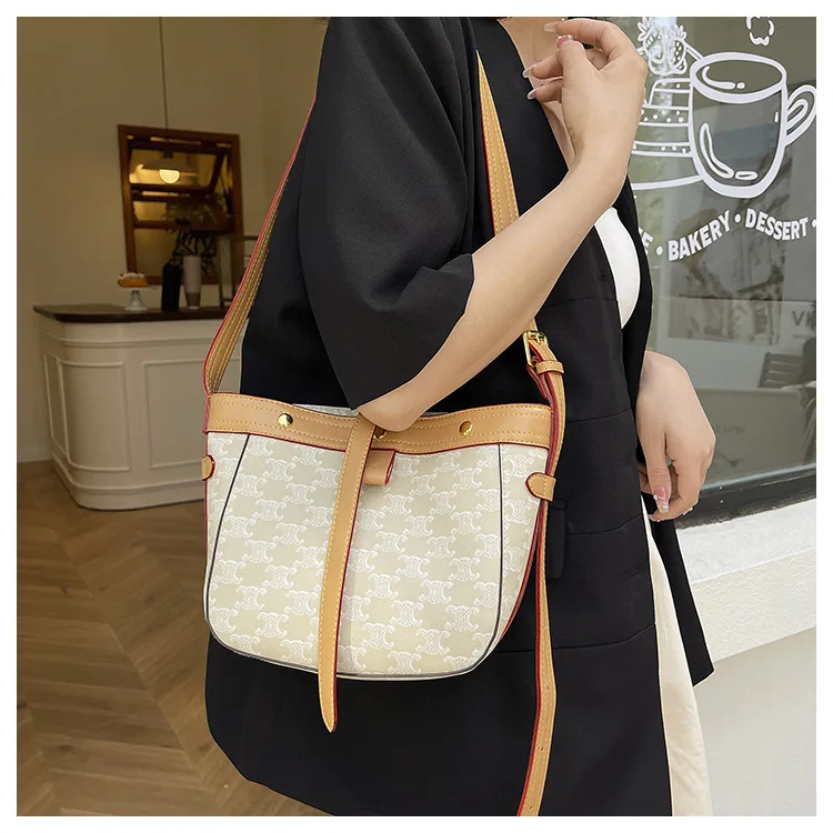 حقيبة حمل كلاسيكية جديدة لعام 2025 للنساء، حقيبة كتف كروس ذات سعة كبيرة، حقيبة زلابية ريترو واسعة، متعددة الاستخدامات الكل في واحد #3