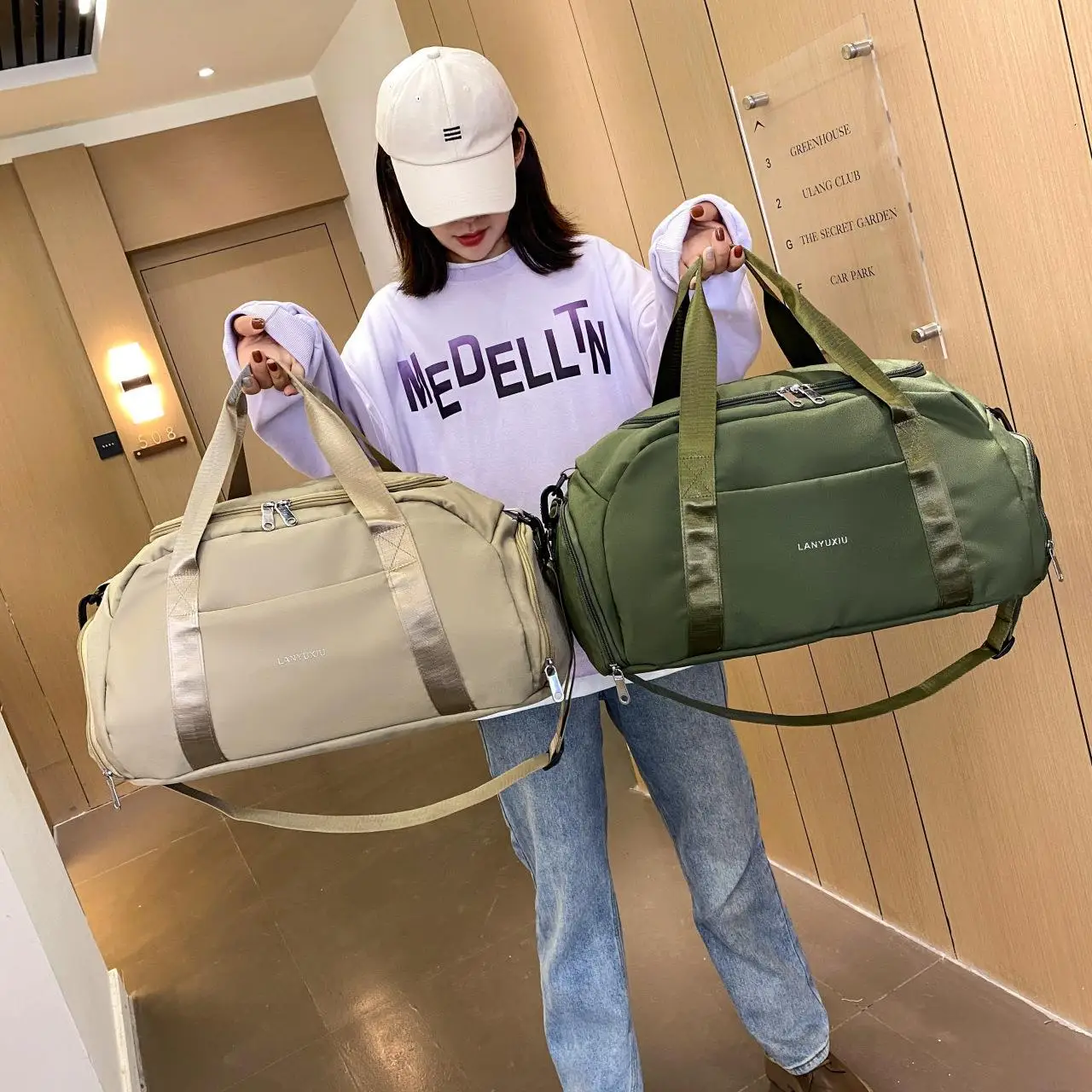 dry-and-wet-separate-sports-fitness-bag-short-distance-porta-travel-bag-polyester-material-with-rod-pure-color-sport-scene