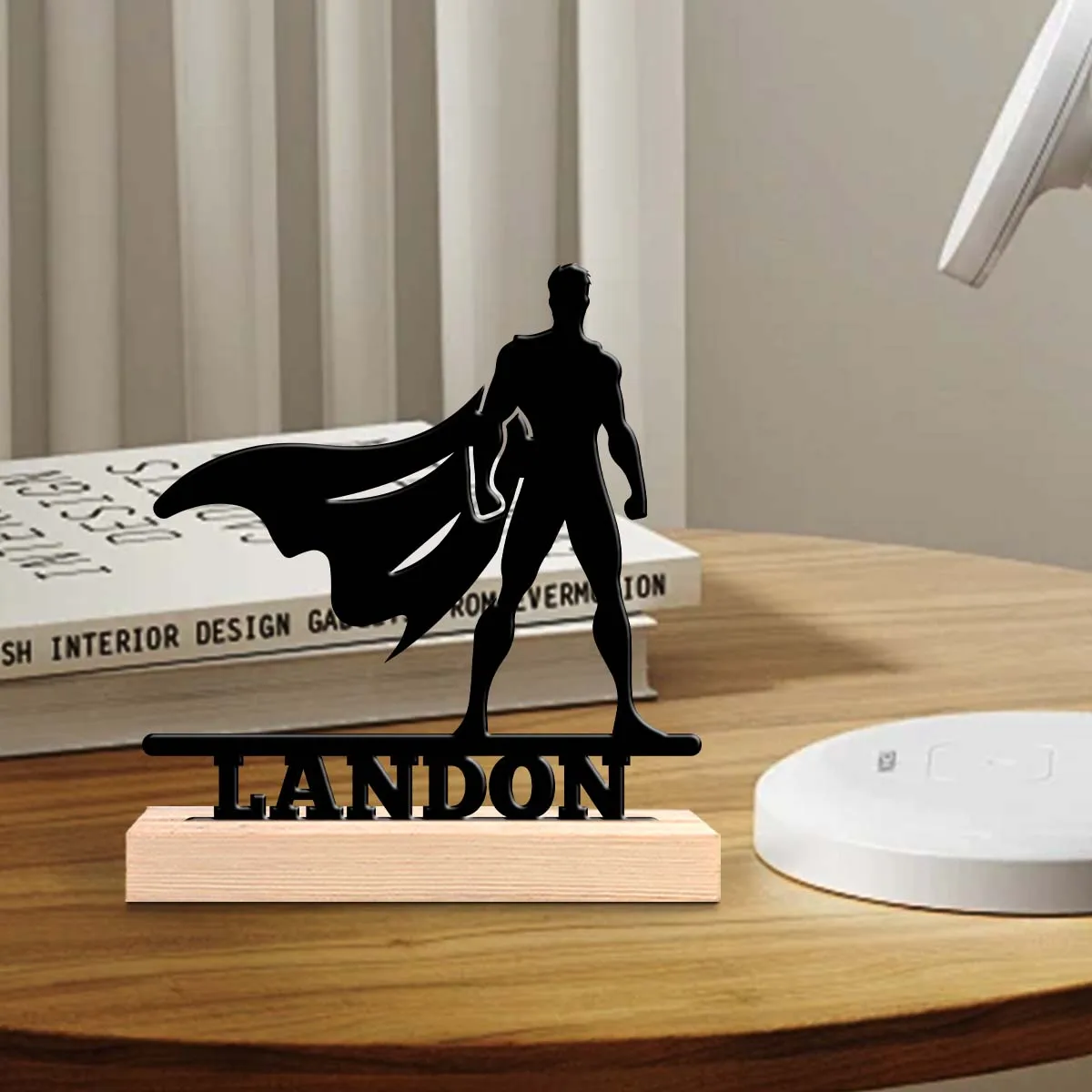 1pc Personalized Iron Desktop Ornament Customizable Content Equipped with A Wooden Base Perfect for Home or Office Decoration