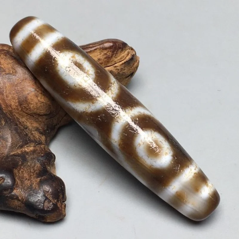 فريد ماجيك العقيق التبتي القديم نمط حدوة الحصان ثلاثي العيون الطوطم dZi حبة *