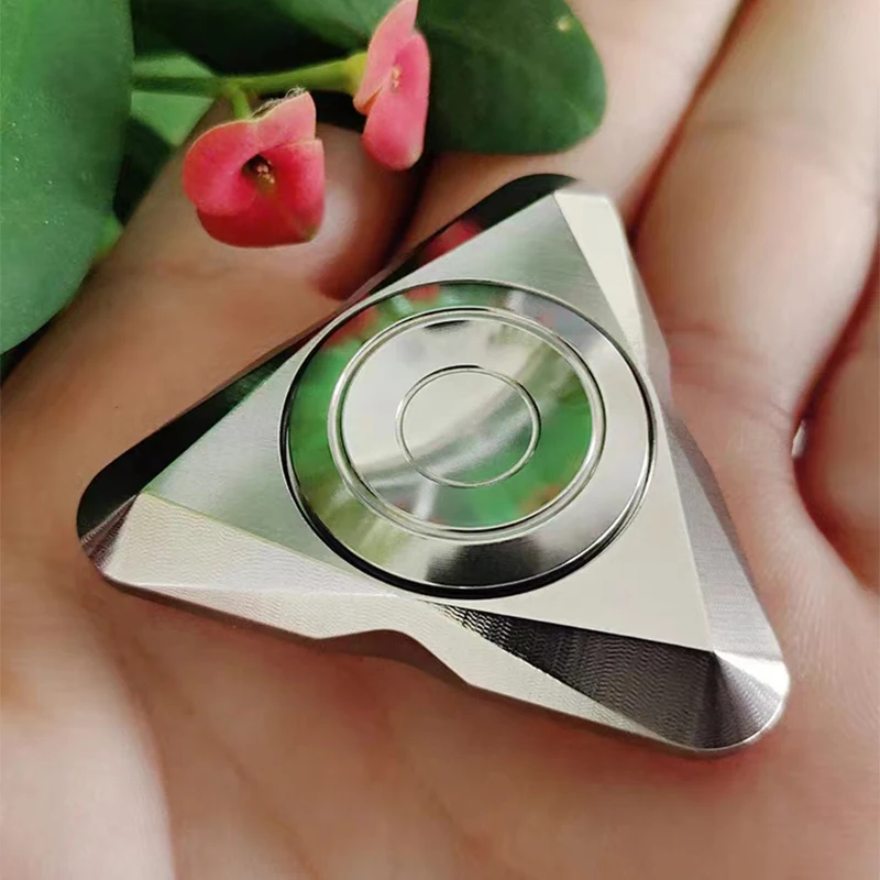 New Triangular Stainless Steel Metal EDC Fidget Hand Spinner Finger Stress Tri-Spinner Autism ADHD Anxiety Stress Gift